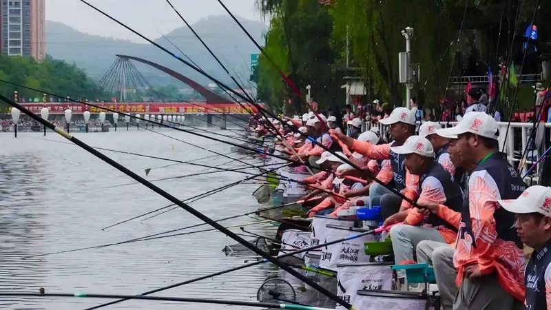 Linxiang Cup Float Tournament Arena and Waterfront Setup
